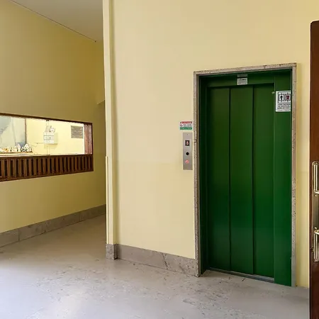 Galleria Moderna In Porta Romana Apartment Milan